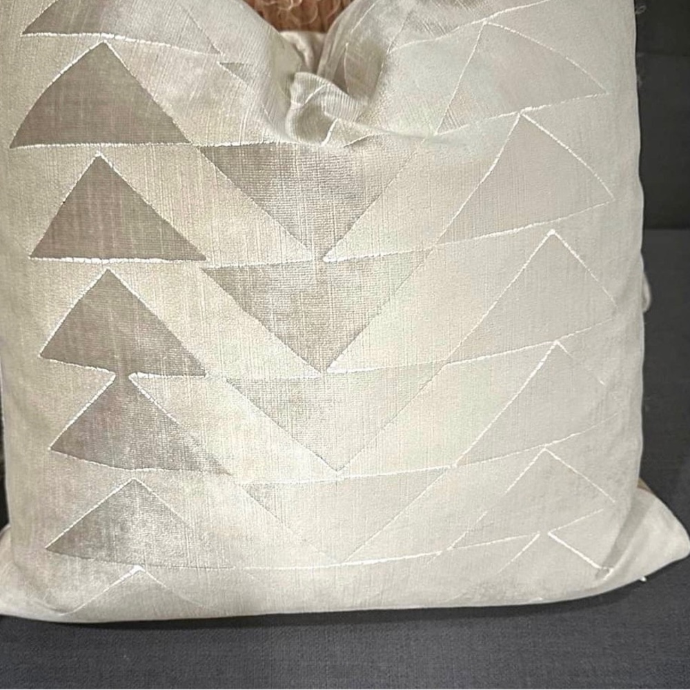 Geometric Patterned Cream Pillow